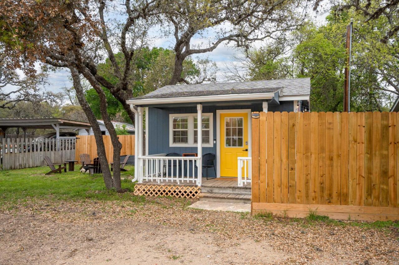 Hébergement de vacances New! The Yellow Door- Downtown W/ River Access *